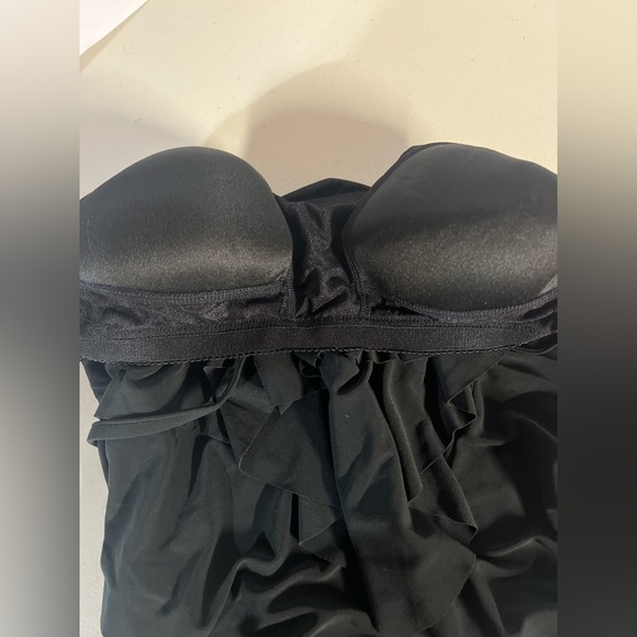 🆕NWT Miraclesuit Tankini Top Fierce Halter Black Multiple Sizes Available - Picture 8 of 9